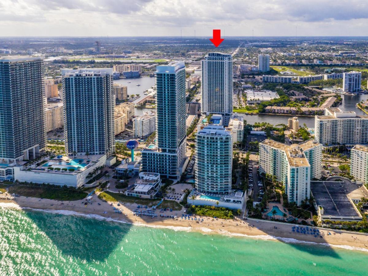 Hyde Beach House Three-Bedroom, Waterfront, Ocean And Intercostal View, Rooftop Pool, 5 Min Walk To Beach ฮอลลีวูด ภายนอก รูปภาพ