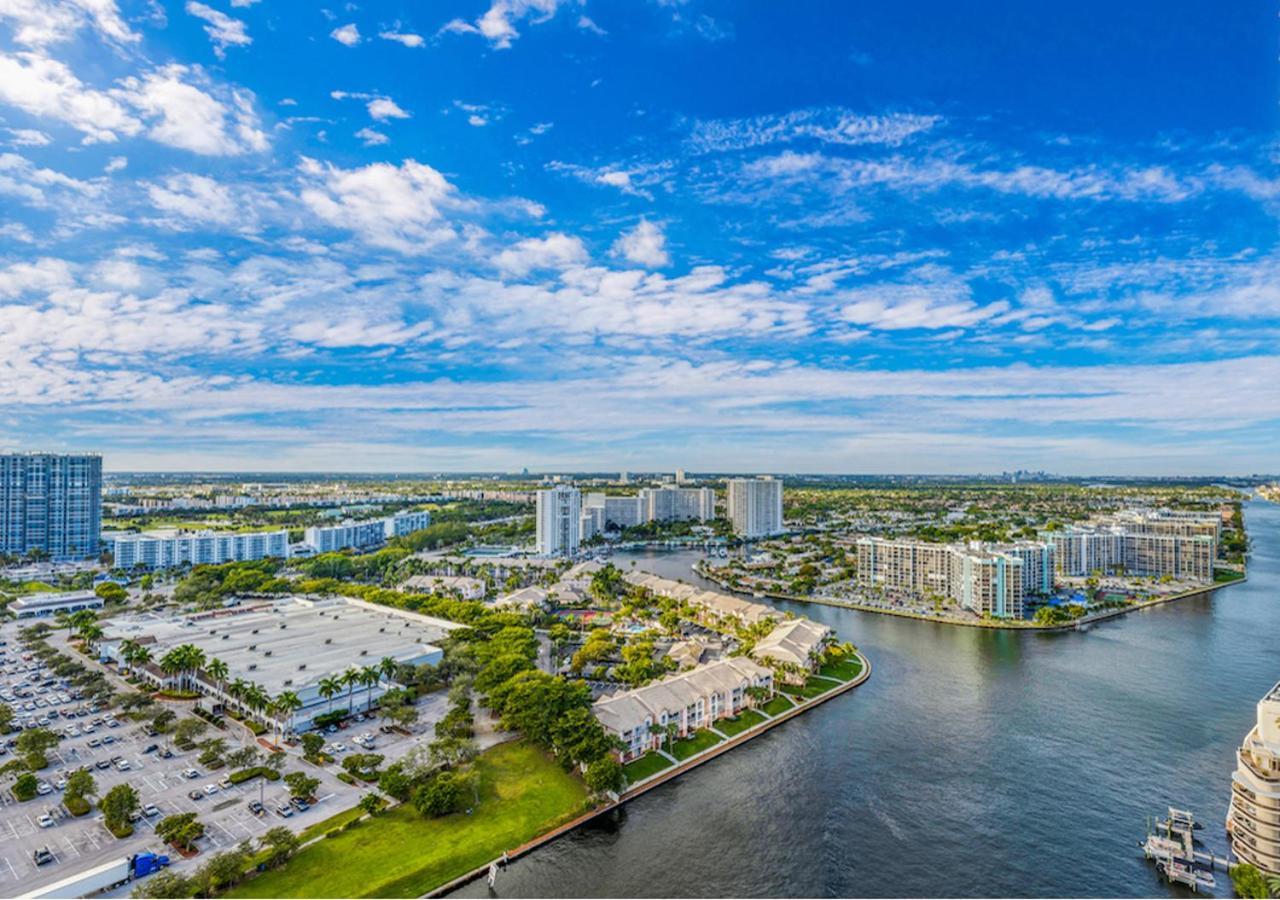 Hyde Beach House Three-Bedroom, Waterfront, Ocean And Intercostal View, Rooftop Pool, 5 Min Walk To Beach ฮอลลีวูด ภายนอก รูปภาพ